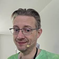 Prüfung "Chris Benack Voice Acting"