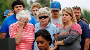 Friends and loved ones attend mollie tibbetts' funeral in iowa. Funeral Held For Slain Jogger Mollie Tibbetts As Her Little Brother And Other Athletes Honor Her Abc News