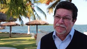 Venezolano promotor de día mundial de la capa de ozono ofrecerá charla en  la UCAB • elucabista.com