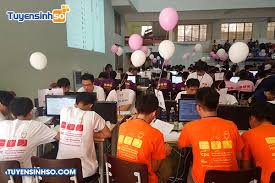 Trường đại học sư phạm hà nội là một trung tâm đào tạo đại học, sau đại học, nghiên cứu và ứng dụng khoa học giáo dục và đa ngành chất lượng cao, là một trong các trường đại học trọng điểm trong hệ thống giáo dục đại học việt nam Thong Tin Tuyá»ƒn Sinh TrÆ°á»ng Ä'áº¡i Há»c SÆ° Pháº¡m Tp Hcm