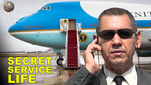 The united states secret service is the oldest, and perhaps the most elite, federal law enforcement agency in the nation. What Life Is Like As A Secret Service Agent Youtube