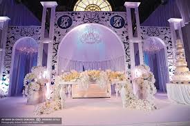 A Luxurious Nba Fairy Tale Wedding At The Crowne Plaza In Indianapolis Wedding Decorations Diy Centerpiece Grace Ormonde Wedding Style Diy Wedding Decorations