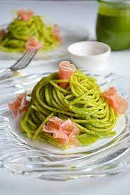 暑い日の食卓にひんやり美味しい ちょっとオシャレな冷製パスタ 小松菜ピューレと豆乳の まろやか冷製パスタ レシピ 料理 レシピ パスタ レシピ