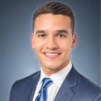 Juan Pellot's Instagram, Twitter & Facebook