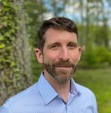 Taylor Benton's Instagram, Twitter & Facebook