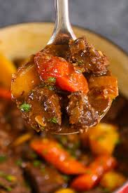 Then i started to wonder what was in not only is this pressure cooker beef stew crazy delicious, but it's super easy to make as well. Best Ever Beef Stew Recipe Tipbuzz