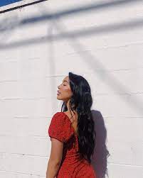 You. sierra deaton on instagram: Hello I Haven T Posted In Two Months So Here S Some Very Similar Photos Of My Face Girl Crushes Women Girl