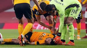 Jimenez wurde mit einem schädelbruch ins krankenhaus eingeliefert und musste operiert werden. Der Sturmer Der Wolfe Raul Jimenez Macht Nach Der Operation Hervorragende Fortschritte Fussballnachrichten Nach Welt