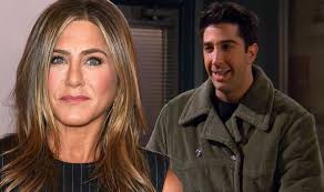 Ross geller es uno de los principales protagonistas de friends, fue interpretador por el actor david schwimmer durante las diez temporadas que se emitió la serie, y sin duda, es uno de los personajes. Friends Jennifer Aniston Says Rachel Green And Ross Geller May Not Be Together Tv Radio Showbiz Tv Express Co Uk