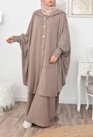 Veste cape longue, chaude et confortable pour l'hiver. Cape Mastour En Laine Sur Jilbab Chaud Farasha Manteau Jilbab