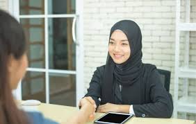 Contoh wawancara kerja dan jawabannya perum perhutani terbaru simak 10 pertanyaan paling umum yang biasanya diajukan saat wawancara kerja dan cara menjawabnya di bawah ini. 15 Contoh Pertanyaan Interview Kerja Bahasa Inggris Dan Jawabannya Topkarir Com