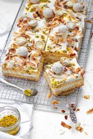 Kokosnuss Maracuja Blechkuchen Kuchendeern Blechkuchen Kuchen Und Torten Kuchen Und Torten Rezepte