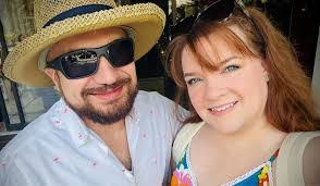 Candice Hamlin's Instagram, Twitter & Facebook