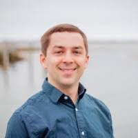 Steven Tupper's Instagram, Twitter & Facebook