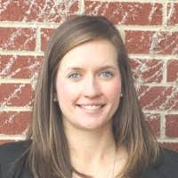 Sara Elmore's Instagram, Twitter & Facebook