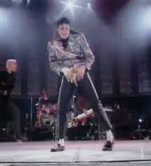 Justin bieber apes michael jackson by grabbing crotch on. Mj Crotch Grabbing Michael Jackson Foto 12182189 Fanpop Page 8