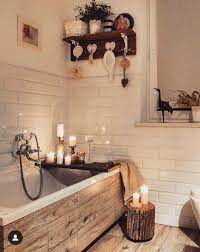 It is still possible to create a cozy bathroom, all you need are some great ideas and guidance. Wooden Bath Surround Cosy Bathroom Cozy Bathroom Home Decor