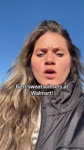 Kellie Stoner's Instagram, Twitter & Facebook