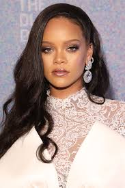 According to the oxford english dictionary, use of the term mullet to describe this hairstyle was apparently. Rihanna S Changing Hairstyles Hair Colour A Timeline British Vogue
