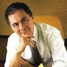 Fausto Zapata Loredo (@realpolitiks)