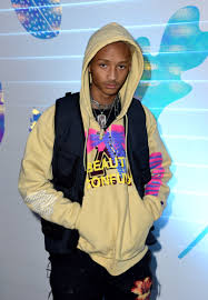 It seems as if jaden smith is taking a step down from acting and is stepping into a more humanitarian role as it has been announced he is opening a restaurant where homeless people can eat for free. Jaden Smith Recently Opened Up The First Of Many I Love You Restaurant Food Trucks In Los Angeles The Restaurant Pr Jaden Smith Willow And Jaden Smith Smith