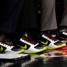 Win a game on xbox live. Kobe Bryant S Nike Contract Expired The Implications Are Complex The New York Times