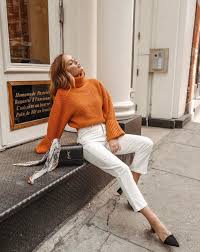 7 Chic Ways To Dress Like A French Women How To Style Your Clothing To Achieve The Classic Parisian Chic L Trendy Winter Fashion Parisian Women Style Mistakes