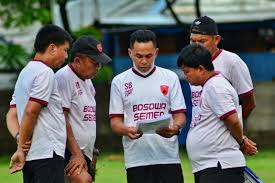 Salah satu penjaga gawangnya, hilmansyah tampil gemilang di bawah tangan dingin sang pelatih. Psm Makassar Versus Bhayangkara Fc Lini Tengah Jadi Penentu Antara News