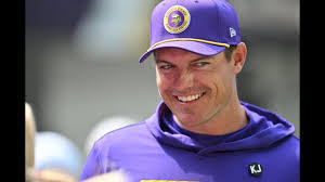 Anthony Varriano's Instagram, Twitter & Facebook