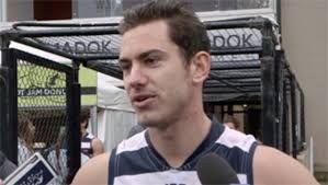 Cat Daniel Menzel makes successful VFL return