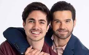 La defensa de eleazar reveló que su cliente y valenzuela estuvieron a punto de cruzar palabra en la audiencia, pero las. Eleazar Gomez Es Despedido De Televisa Y Dejara La Mexicana Y El Guero