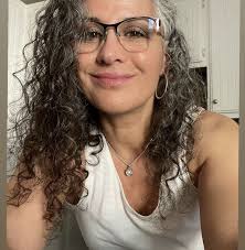 Hola a todos! Es mi primer bizcochuelo y me quedo fatal😭😭, me pueden dar  tips o algún consejo para hacerlo mejor la próxima vez!!