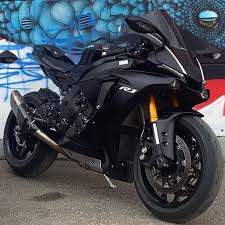 Bikelife On Instagram Yes Or No To This Beast R1 Bike Yamaha Yzf R1 Owner Pierre 667 Photograph In 2020 R1 Bike Yamaha Motorcycles Sports Bikes Motorcycles