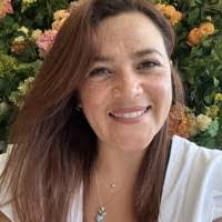 Gina Fuentes's Instagram, Twitter & Facebook