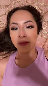 Nicole Gloss's Instagram, Twitter & Facebook