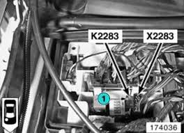That is why a lot of persons who install the wiring diagram forget the opposite change, or just dismiss it and the vehicle doesn't function in reverse. Bmw X5 E53 2000 2006 Fuse Box Diagram Auto Genius