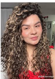 Embrace Your Curls with San Curly Girl Products