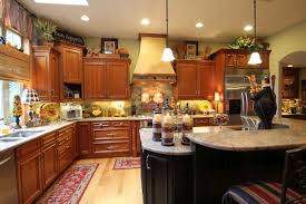 Decor On Top Of Cabinets Home Kitchens Kitchen Cabinets Decor Above Kitchen Cabinets