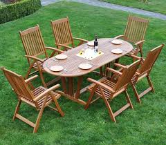 Von der gartensitzgruppe aus teakholz, aluminium oder rattan über die loungegruppe aus wetterfesten polyratten bis hin zu der bierzeltgarnitur aus robustem holz. Garten Sitzgruppe Holz Massiv Summer Oval Gartenset Tis Sitzgruppe Garten Sitzgruppe Gartenset