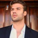 age, height, weight, wife, husband, dating, net worth, career, family, bio