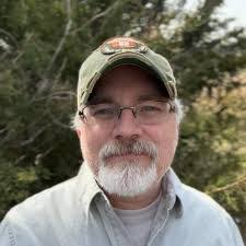 Russell Trask's Instagram, Twitter & Facebook