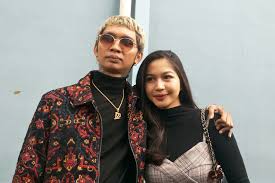 Jual baju young lex jual baju onlline. Young Lex Ungkap Pengalaman Baru Jadi Ayah Katanya