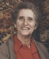 Lela Decker's Instagram, Twitter & Facebook