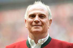 Geschätztes vermögen von uli hoeneß. Aufgedeckt á… Uli Hoeness Vermogen Zockt Er Weiter An Der Borse