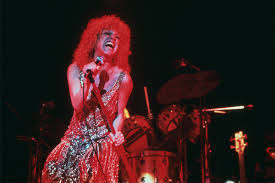 Her birthday, what she did before fame, her family life, fun trivia facts, popularity actress and singer who has released a number of songs and albums, including the hit wind beneath. Melissa Anderson On Mark Rydell S The Rose Artforum International