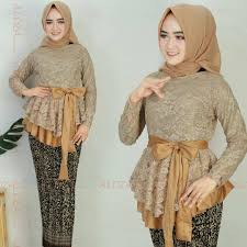Kebaya Renata Bahan Asli Brukat Tebal Mix Satin Full Furing Tidak Menerawang Size M Xl Atasan Saja Casual Hijab Outfit Model Baju Wanita Pakaian Hitam