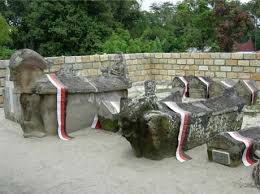 Tomok Old Tomb Indonesie