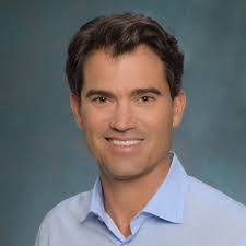 Justin Dedeaux's Instagram, Twitter & Facebook