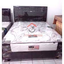 Spring bed adalah tempat tidur yang tersusun atas bantalan busa (mattress) di mana terdapat pegas sebagai penyangga di bagian dalam. Springbed Kasur Matras Elite Serenity Superstar Murah Bagus Shopee Indonesia