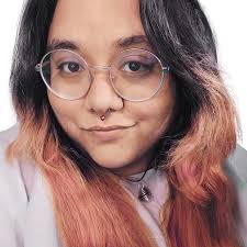 Playing xbox online while getting hair done